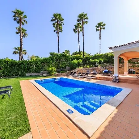 Sleeps 10 With Pool Air Con And Wifi فيلة فالي دو لوبو