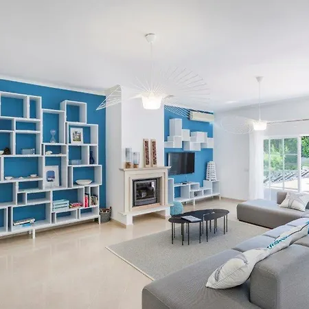Sleeps 10 With Pool Air Con And Wifi * فالي دو لوبو