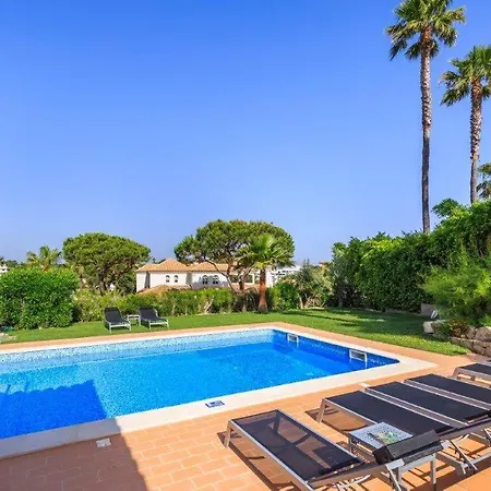 Sleeps 10 With Pool Air Con And Wifi فالي دو لوبو