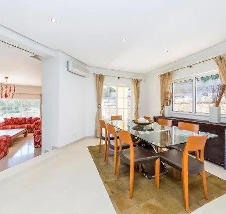 Sleeps 10 With Pool Air Con And Wifi فيلة فالي دو لوبو