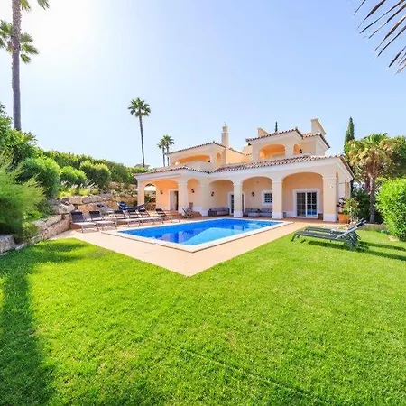 فيلة Sleeps 10 With Pool Air Con And Wifi فالي دو لوبو